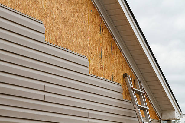 Professional Siding Replacement technician working in Greencastle, PA
